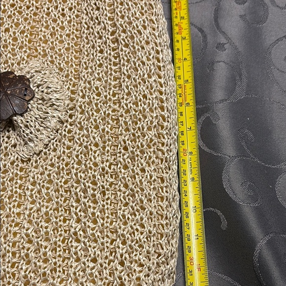 Elegant Two-Tone straw like Woven Tote Bag, lined with pockets - Picture 10 of 10